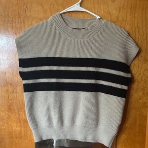 SHEIN Black & Beige Striped Sleeveless Crew Sweater Vest